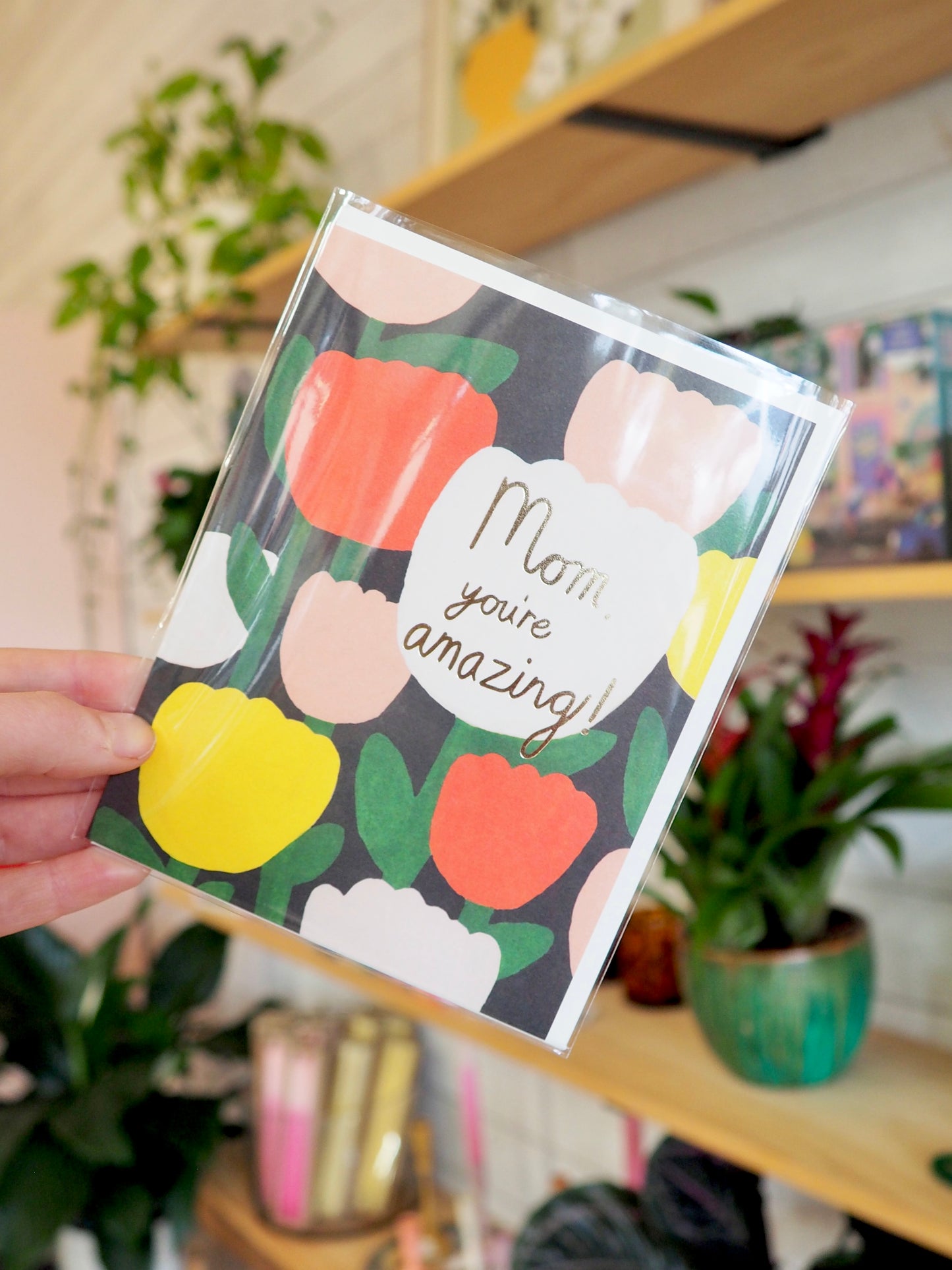 'Mom, You're Amazing!' Card
